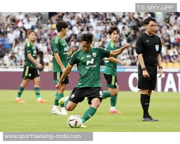 全北现代宣布30岁中场朴镇燮离队将加盟中超浙江队开启新征程