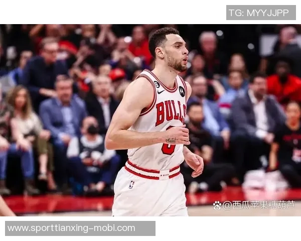 爱德华兹第三节火力全开9中7狂砍19分助球队逆转局势